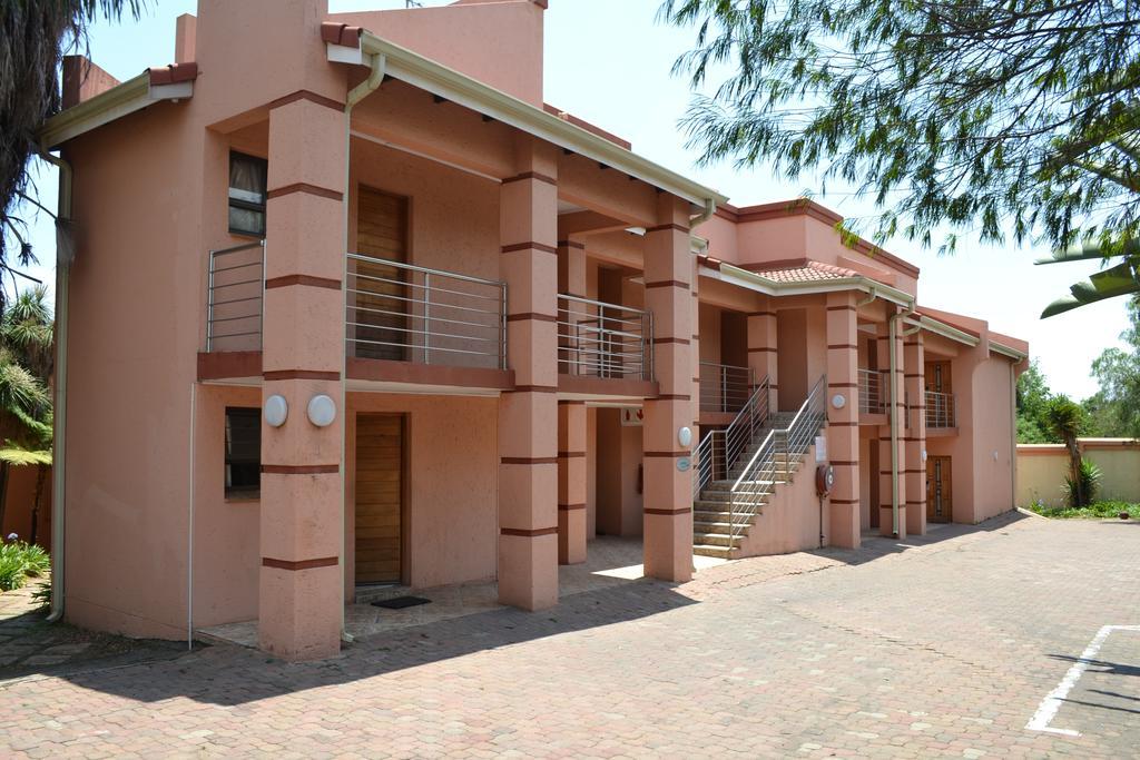 Eagles Nest Lodge Johannesburg Dış mekan fotoğraf