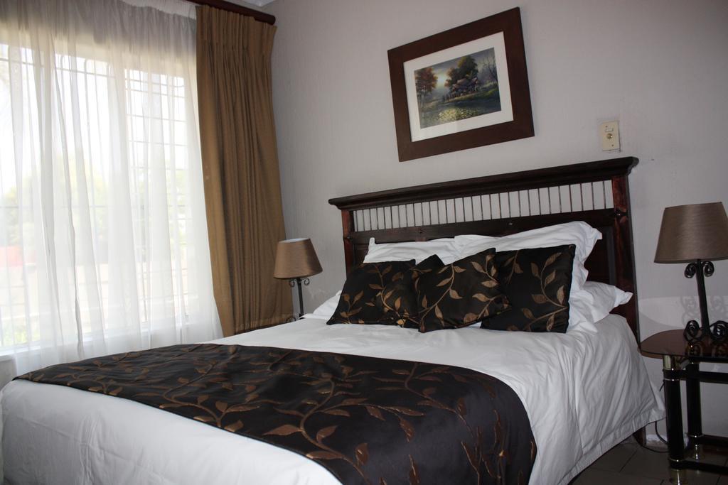 Eagles Nest Lodge Johannesburg Oda fotoğraf